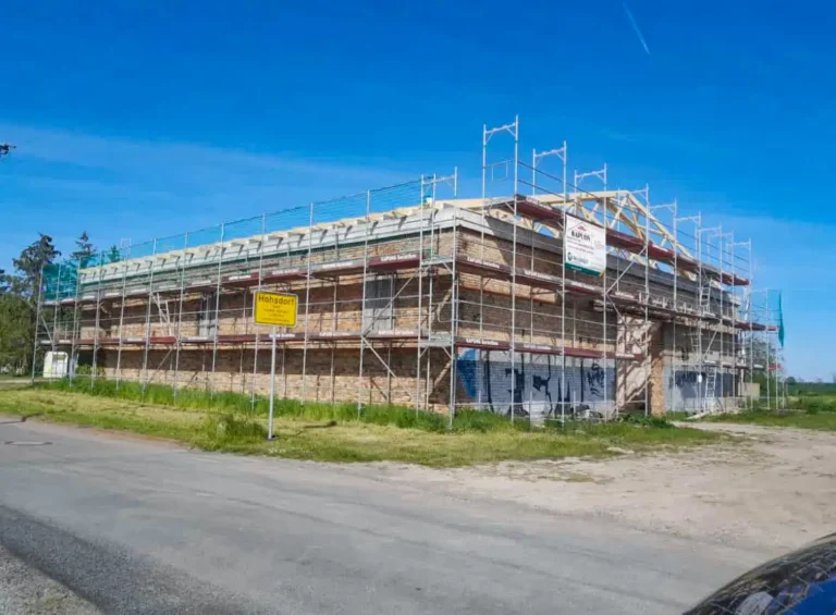 Steven Broschinski Dachdeckerfachbetrieb – Alles rund ums Dach: Dacheindeckung, Bau von Dachstühlen, komplexe Dachkonstruktionen